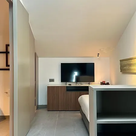 Palazzo Liberty Unique By Geocharme Ξενοδοχείο 4*